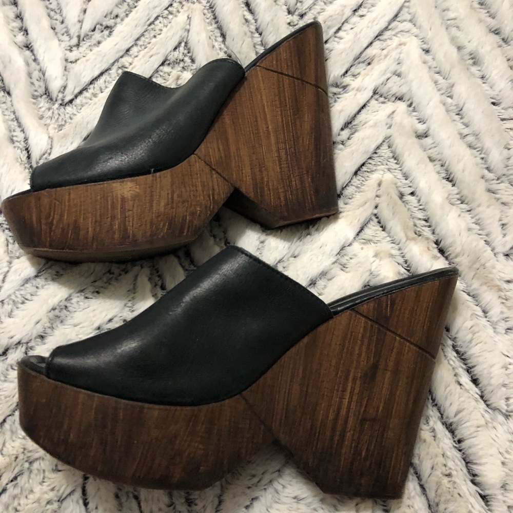 Black Leather Platform Mule with Wood-Look Heel - Women